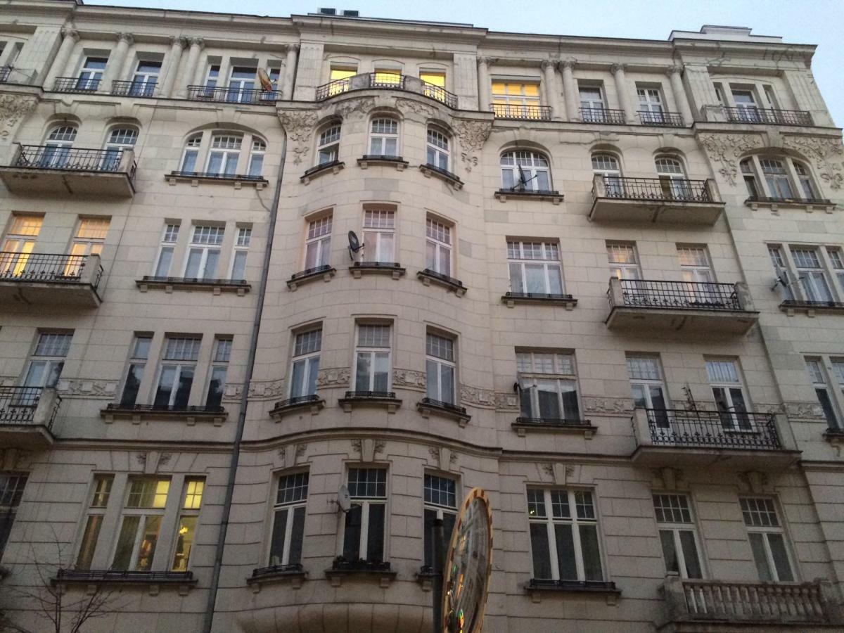 Lovely Apartment- Poznanska 16 Warschau Buitenkant foto